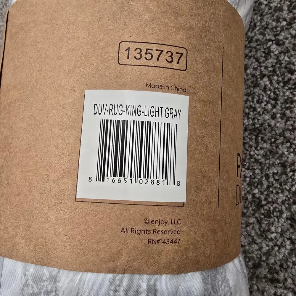 NEW NWT IEnjoy White & Gray Striped King California King Duvet Cover & Shams Set